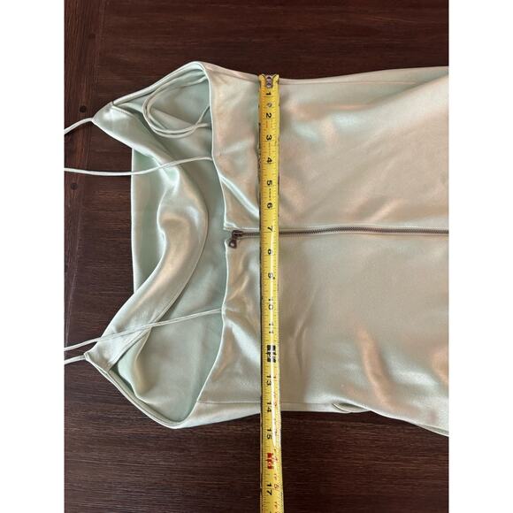 Alice + Olivia Dress Womens Medium 6 8 Green Sage Midi Harmony Asymmetrical - Picture 13 of 14